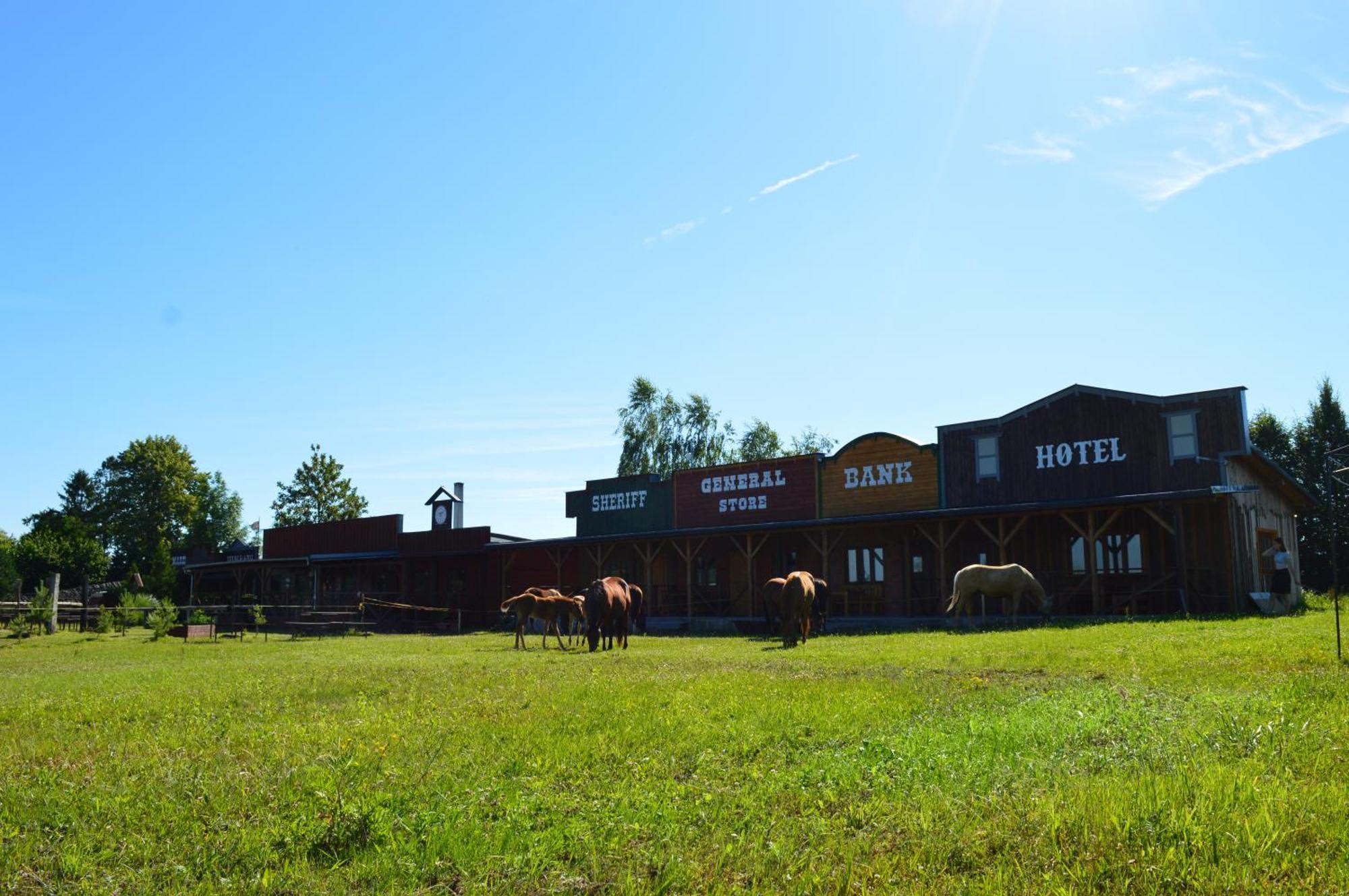 Bubla City Ranch Kopřivnice Eksteriør bilde