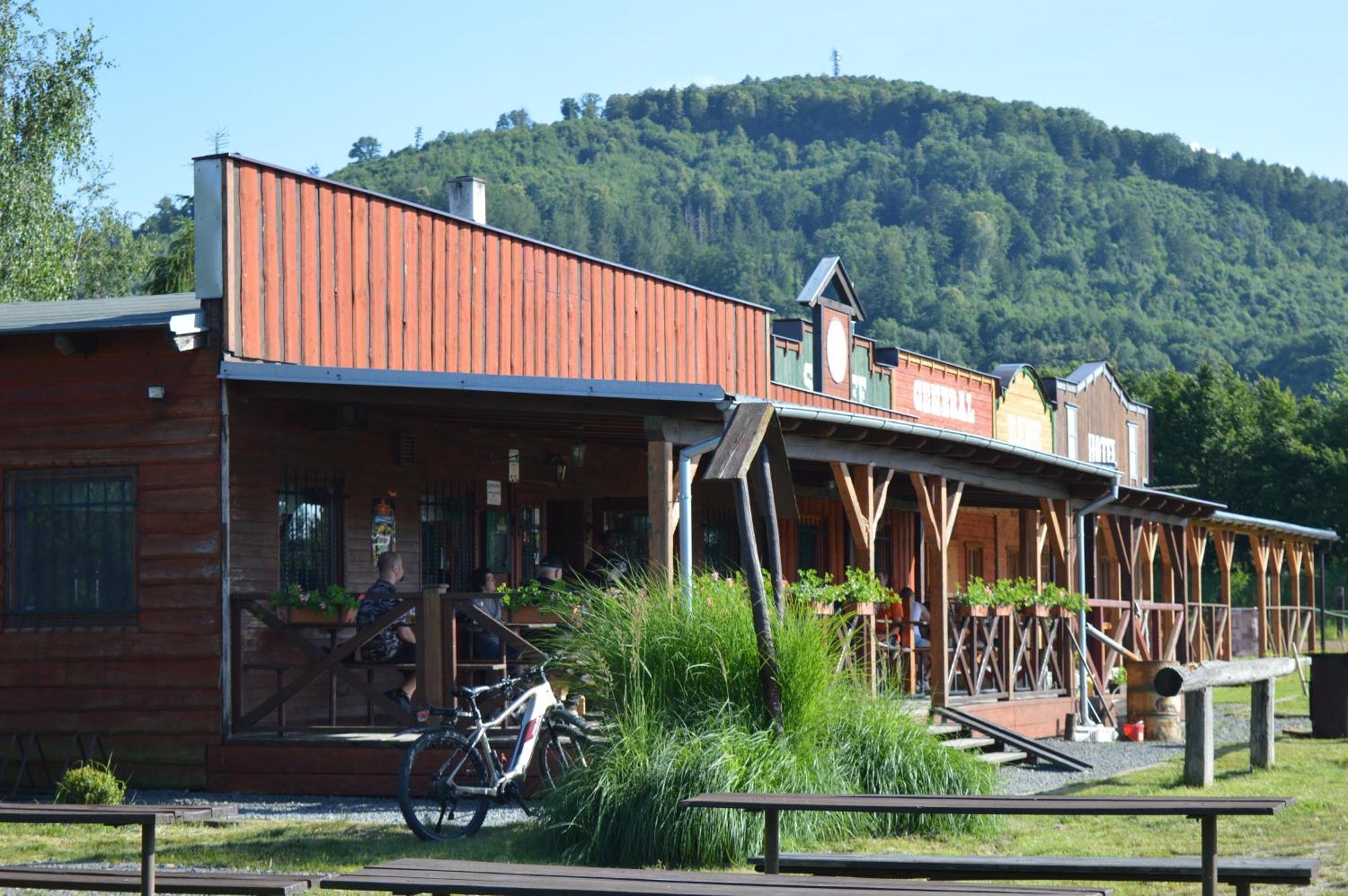 Bubla City Ranch Kopřivnice Eksteriør bilde