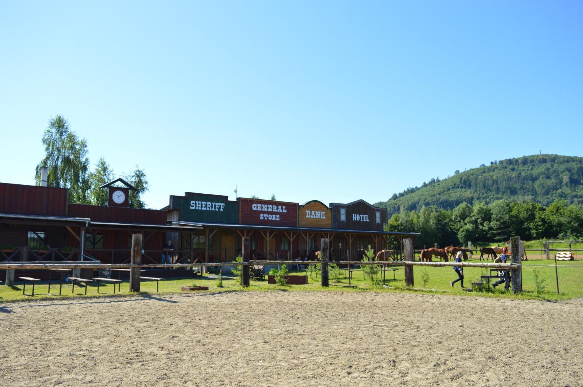 Bubla City Ranch Kopřivnice Eksteriør bilde